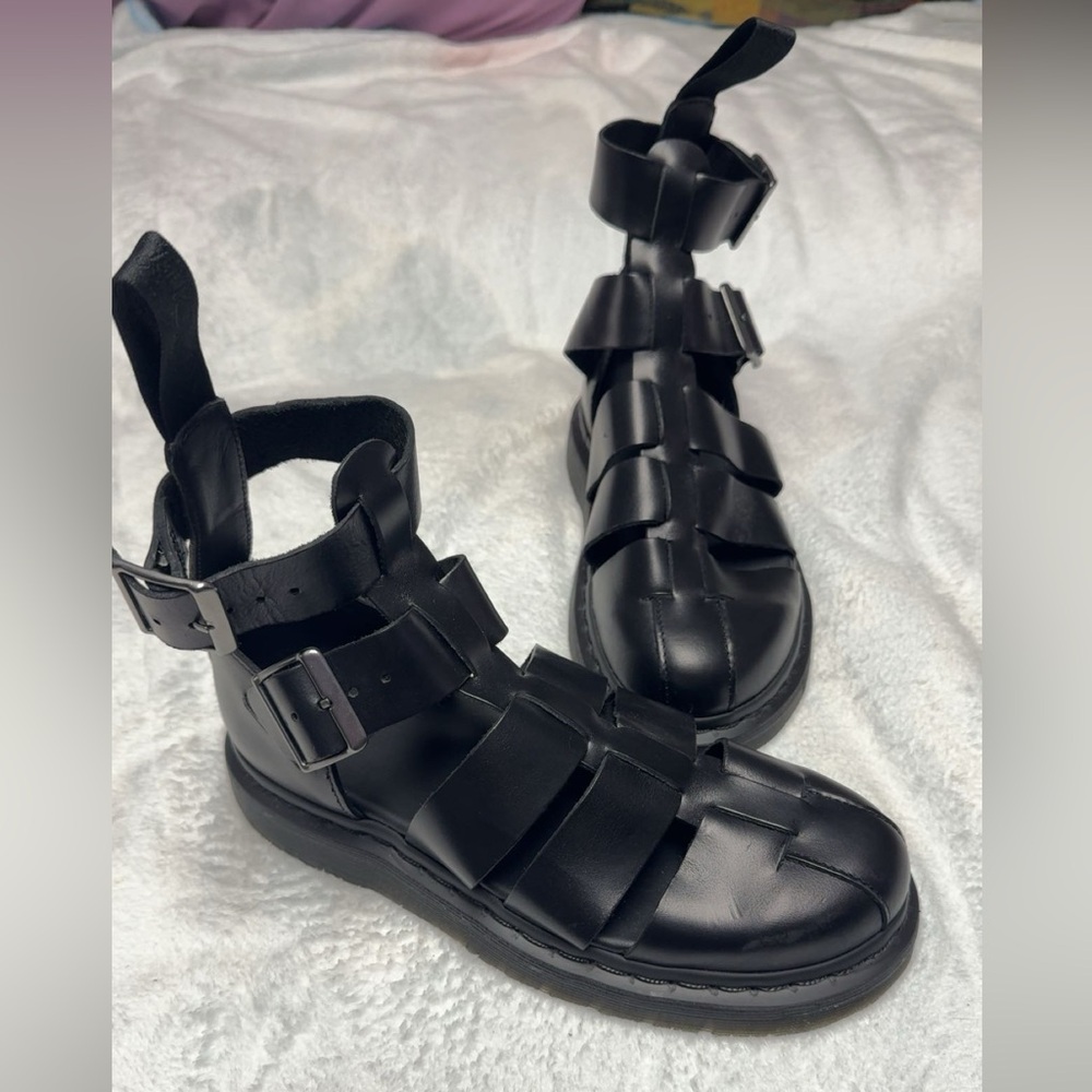 Dr. Martens Geraldo sandals